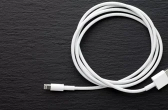 Why Do Some Gaming Desks Have Built-in Cable Management?