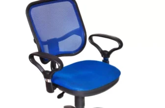 What’s the Ideal Material for Gaming Chairs: Leather or Fabric?